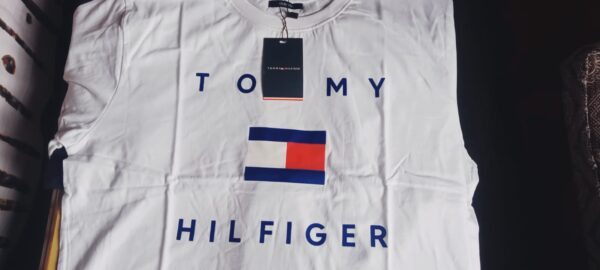 Tommy Hilfiger Premium T-shirts - Image 3