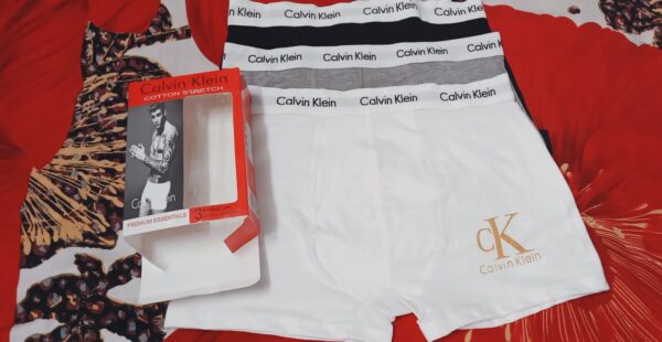 3 pcs of pack Calvin Klein Men's Logo boxer